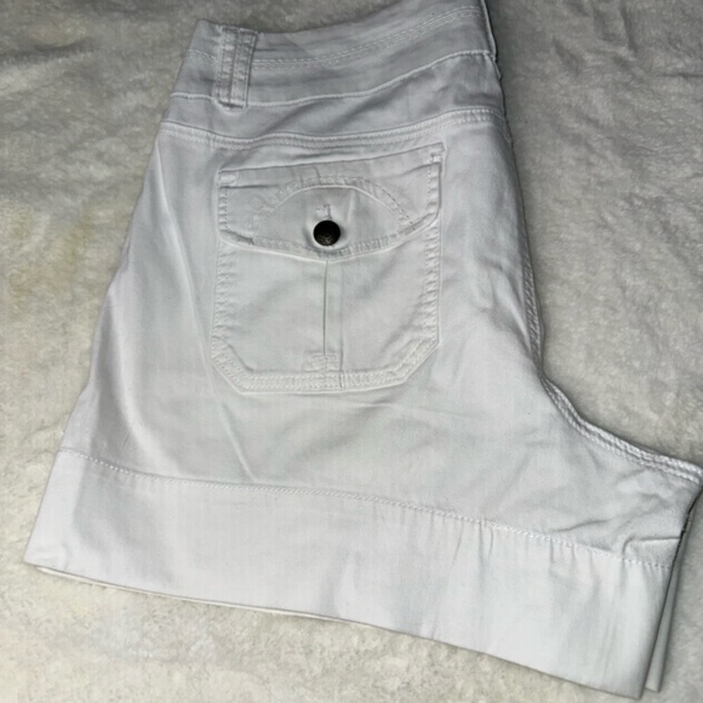 Bundle 3 for $25. White Short shorts. Size 14